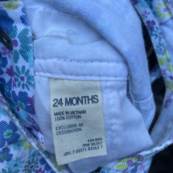 OshKosh B’gosh - Flower Print Overalls - 24 mths - Picture 7 of 7